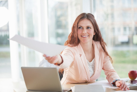 nomiki-prostasia-ypallilon-idiotikou-kai-dimosiou-tomea